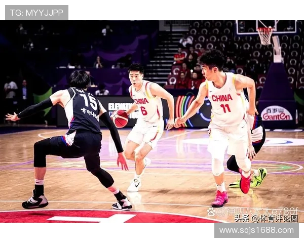 四川蓝鲸迎战福建球队期待精彩对决展现篮球魅力与团队精神